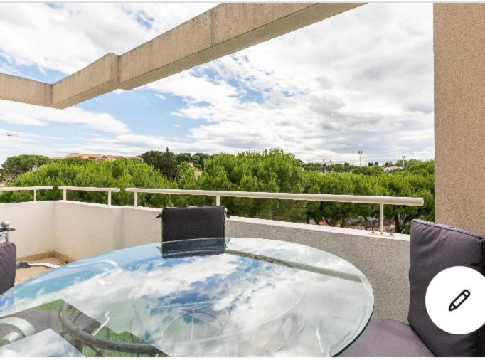 Superbe Appartement T3 Avec Piscine Montpellier Exterior photo